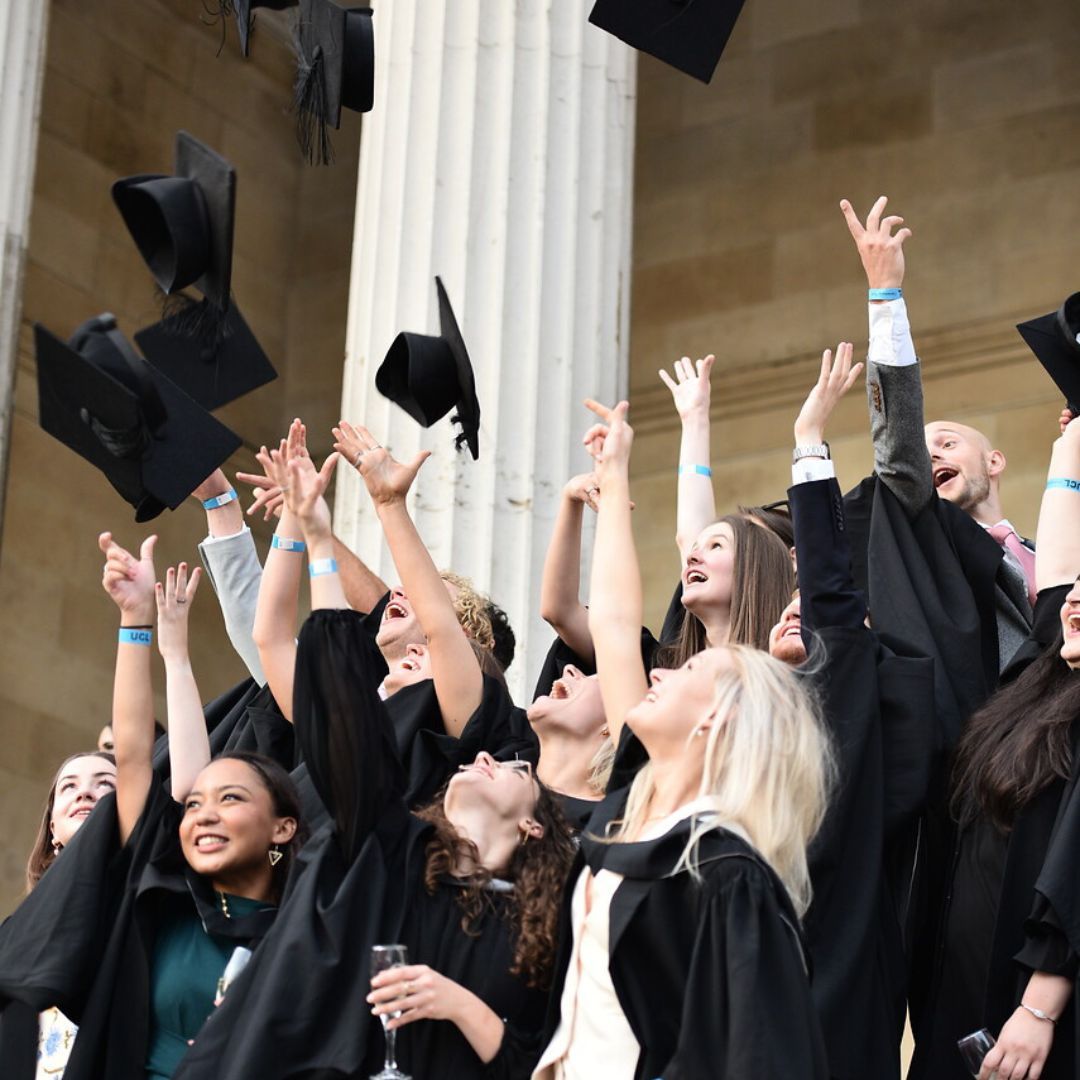 ArtsHumsUCL's tweet photo. We are looking forward to welcoming our graduands to UCL’s Arts &amp; Humanities Postgraduate ceremony tomorrow. 🎓 

Congratulations to you all, we can't wait to celebrate you all and your success. 

#UCLGraduation #UCL https://t.co/LXvzWUQqMQ