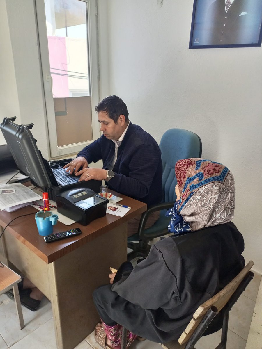 Bugün Kalabak mahallesinde #adrestenüfushizmeti ndeyiz.. 

<a href="/TCHavranKymkmlk/">Havran Kaymakamlığı</a> 
<a href="/MahmutKececi61/">🇹🇷Mahmut KEÇECİ🇹🇷</a> 
<a href="/AsliKorunc/">Aslıhan Korunç</a>