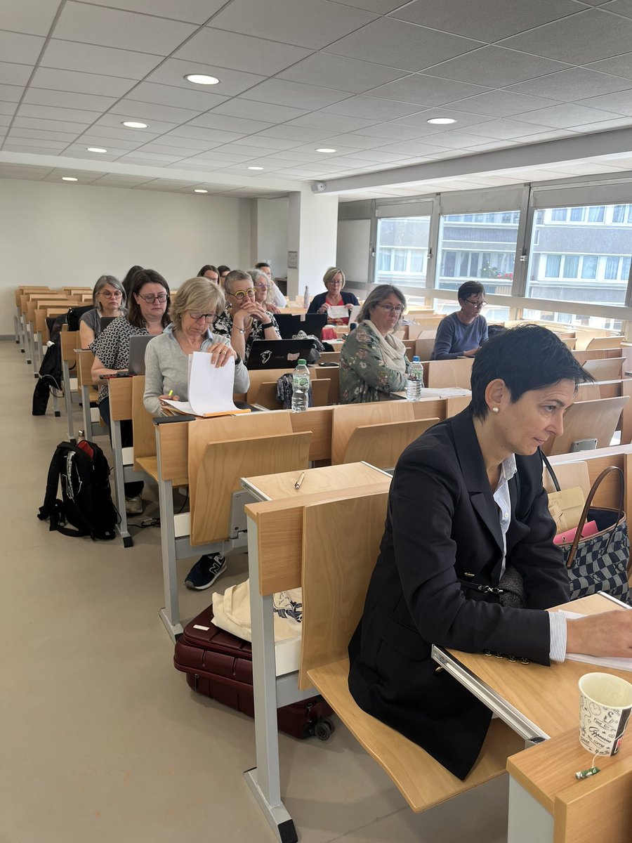 SNICS (@snics_fsu) on Twitter photo Le #SNICS_FSU réuni en CN3 à PARIS concentré sur le combat contre le service de santé /orientations délétères pour la réussite scolaire de TOUS les élèves ! @fsu_nationale <a href="/NBelloubet/">Nicole Belloubet</a> <a href="/FSU_SNUipp/">FSU-SNUipp</a> <a href="/GabrielAttal/">Gabriel Attal</a> <a href="/SNESFSU/">SNES-FSU</a> #infirmière Le #SNICS_FSU réuni en CN3 à PARIS concentré sur le combat contre le service de santé /orientations délétères pour la réussite scolaire de TOUS les élèves ! @fsu_nationale <a href="/NBelloubet/">Nicole Belloubet</a> <a href="/FSU_SNUipp/">FSU-SNUipp</a> <a href="/GabrielAttal/">Gabriel Attal</a> <a href="/SNESFSU/">SNES-FSU</a> #infirmière