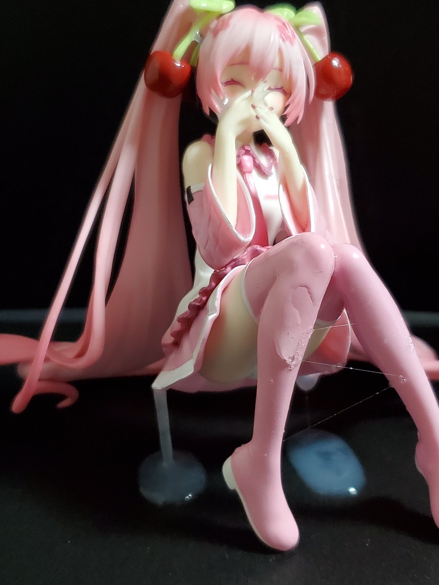 komani335's tweet photo. 12 #フィギュアぶっかけ https://t.co/LIz0S3BHYT