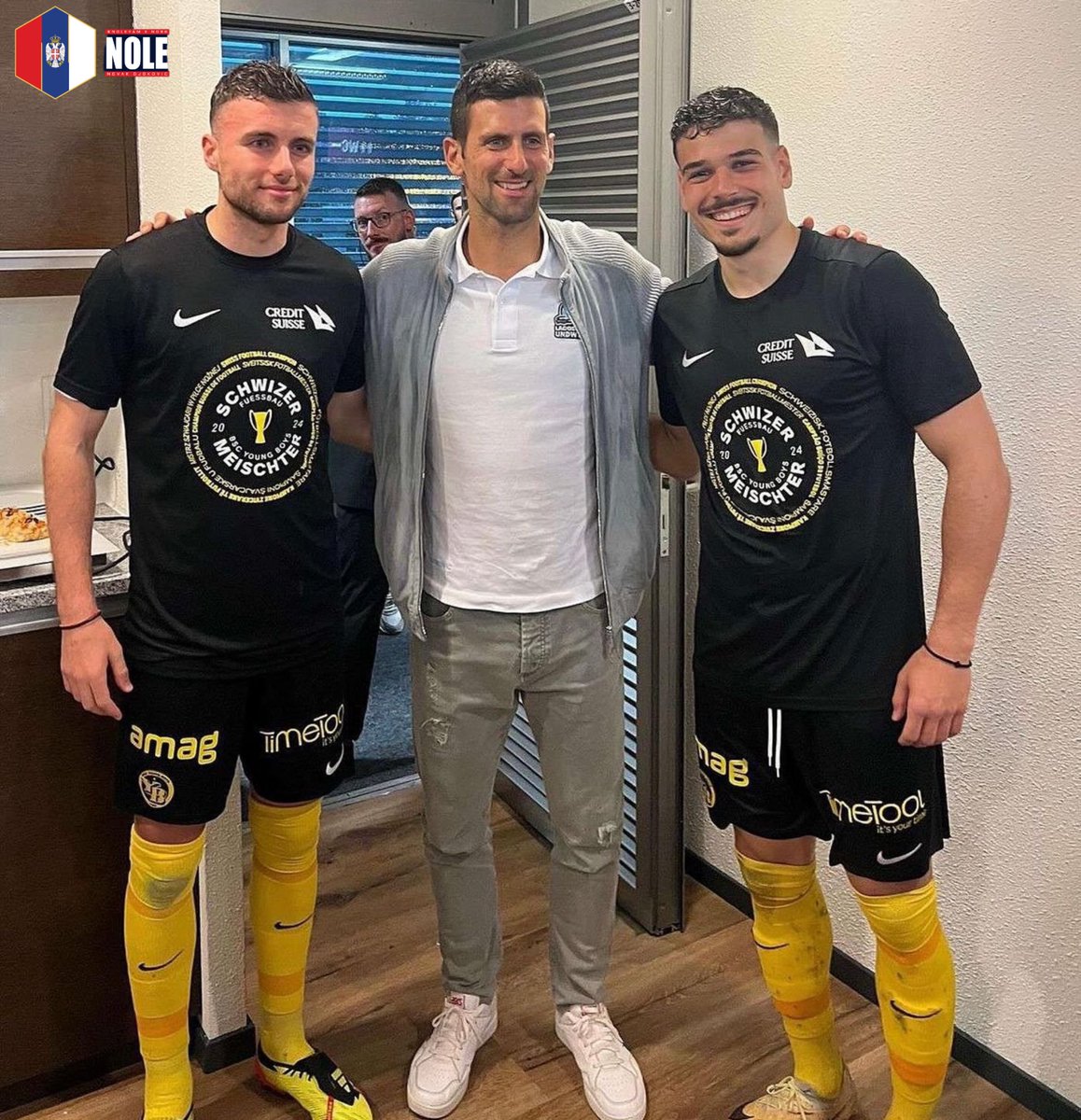 Here together with Darian Males & Filip Ugrinic😮‍💨🔥
What a moment!!
Amazing👀⚽️💪🏼
@DjokerNole 

#NoleFam #Swiss #Football