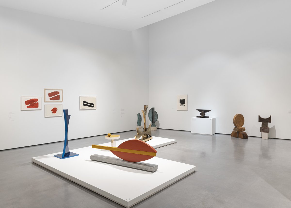 We are linking up with @PaulMellonCentr to bring their Doctoral Researchers Network & Early Career Researchers Network members a special curators tour of Kim Lim: Space Rhythm & Light @HepworthGallery on Friday 31 May 2024, 10:30am-1pm Book your place at paul-mellon-centre.ac.uk/whats-on/forth…