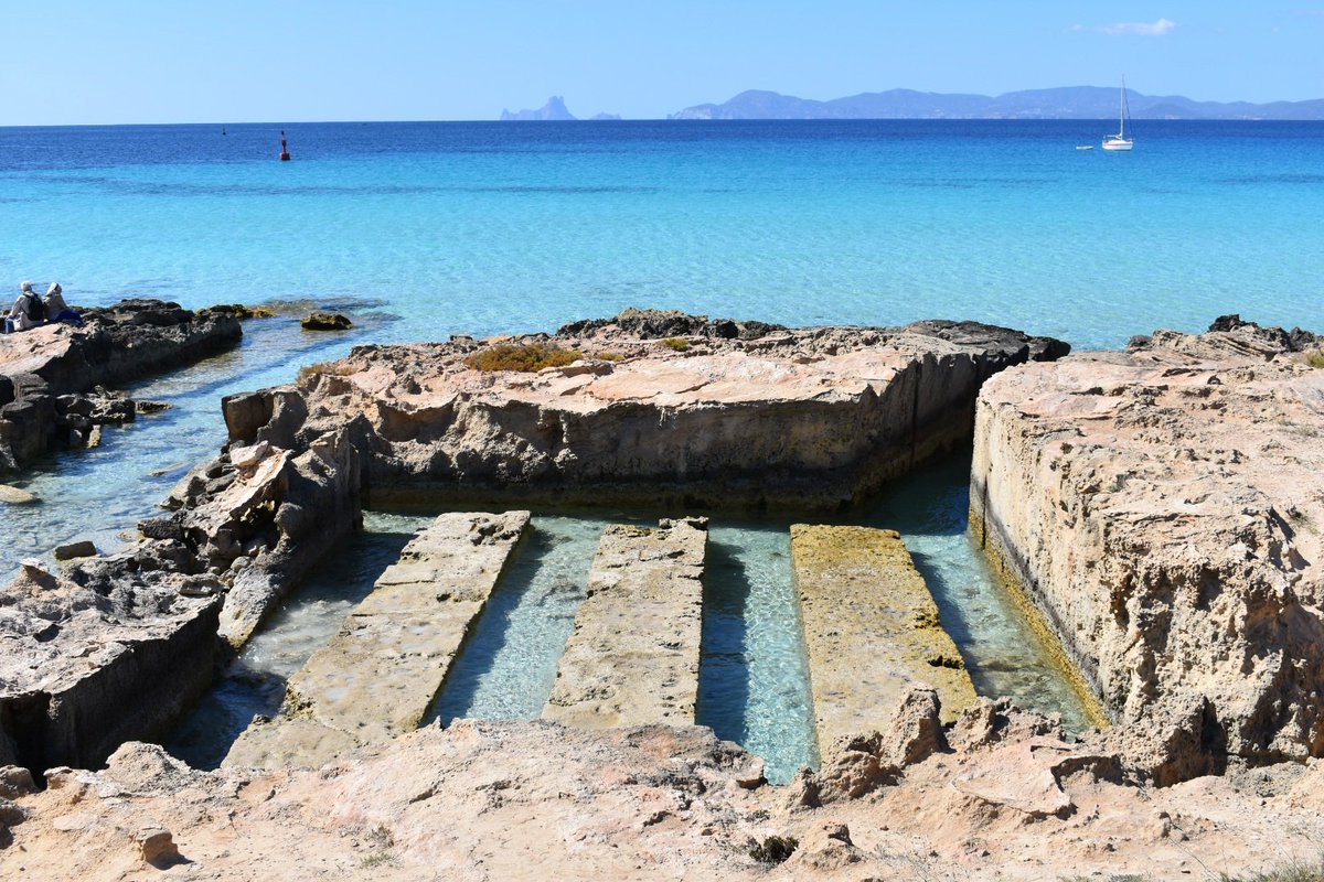 #RockinTuesday #SaltFlats #Formentera #IrrigationChannels #Roman