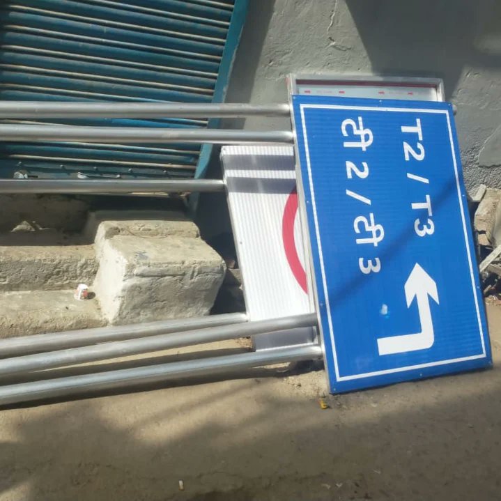 arunlal1603's tweet image. METRO SIGN POLE at @AEROCITYMetroStation! 

WhatsApp or Call Now ➡️☎ - 09990554932

#dmsflex #metrosignpole #signpole