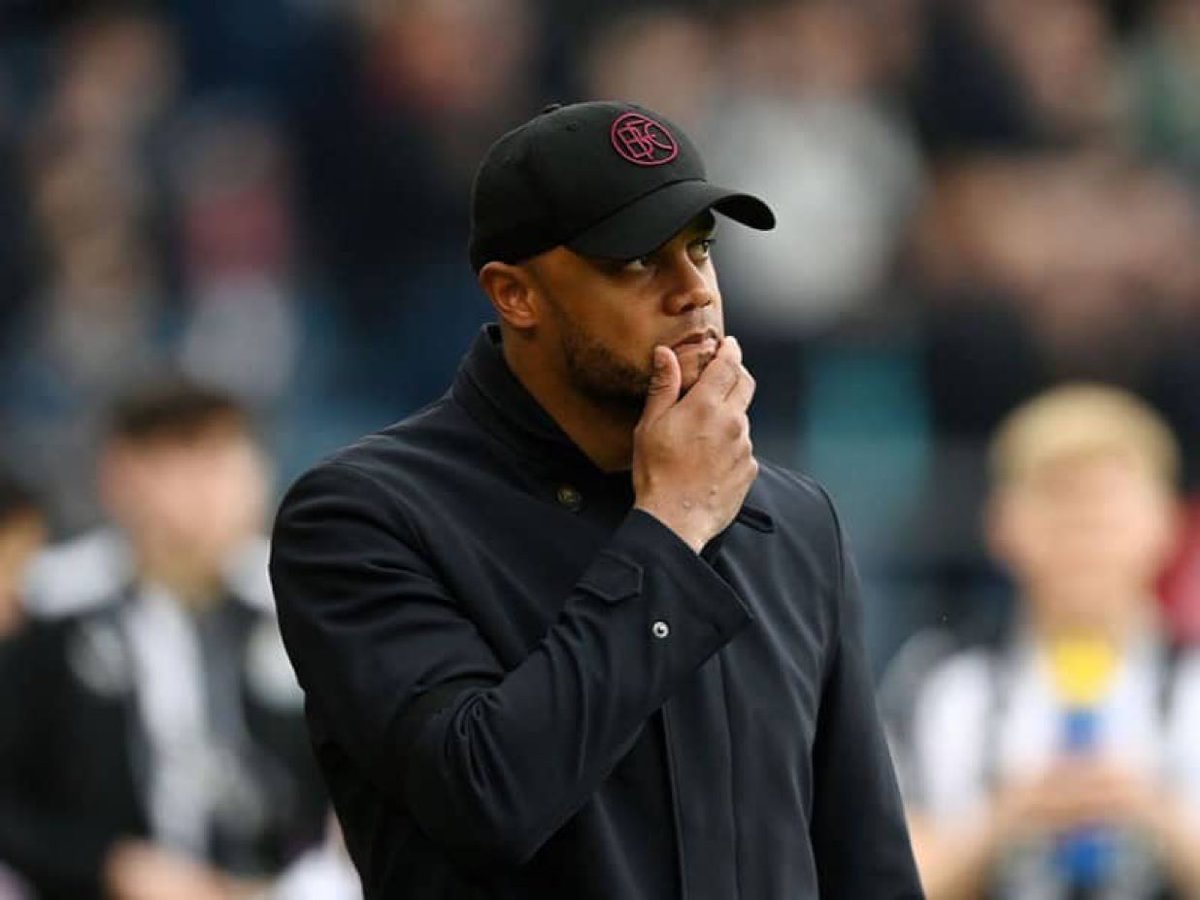 BayernGer_'s tweet photo. - @BBCSport يؤكد أيضًا أن بايرن قد أدرج فينسنت كومباني في قائمة المرشحين. يتمتع البلجيكي بمعرفة بالدوري الألماني منذ أن كان لاعبًا في هامبورغ ويتحدث الألمانية

يصر كومباني على أنه "لا يتحدث أبدًا عن مستقبله" وعلى الرغم من أنه ليس الخيار الأول أو الثاني لبايرن، إلا أن فرصة تولي تدريب أحد أرقى الأندية في العالم ستكون جيدة جدًا بحيث لا يمكن رفضها.