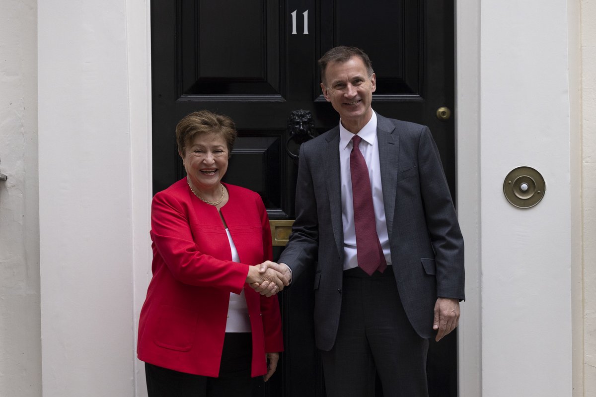 Grateful to 🇬🇧 UK Chancellor @Jeremy_Hunt for the warm welcome to London today. I thanked him for Parliament’s approval to increase UK’s IMF quota subscription and commended the UK authorities for staying the course to maintain macroeconomic and financial stability in the UK.