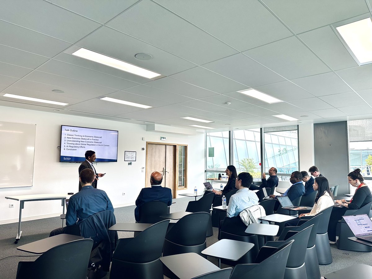 『#Skema #AI Seminar Series』

"Economic Statecraft and International Regime Building to Manage AI" by

Prof. Vinod K. Aggarwal , Director Berkeley APEC Study Center – University of California Berkeley.

#WeAreSKEMA