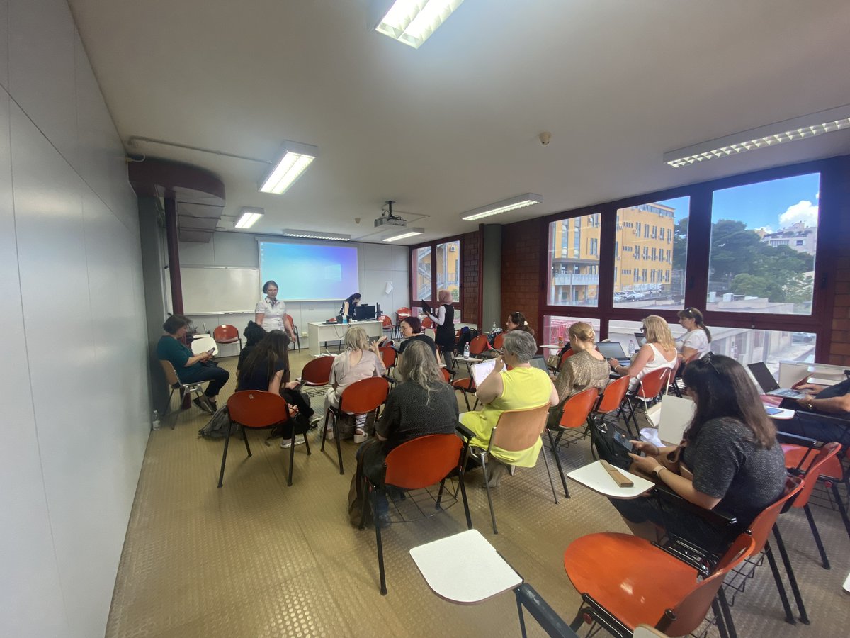 aSTEP19104's tweet photo. For the rest of the day, the working groups are collaborating in person. #CagliariWorkshop #Collaboration #TeamWork https://t.co/RendmrfaZC