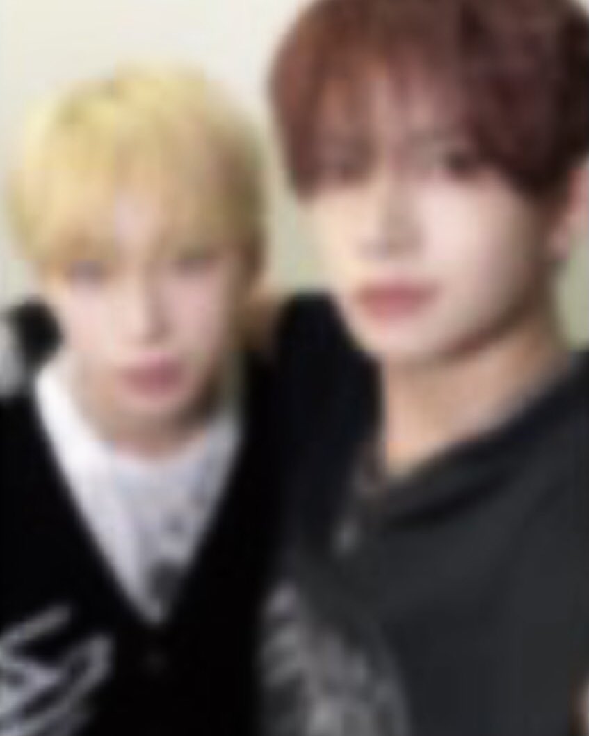 aeryl•ᥫ᭡ (@kimxshi) / Posts / X