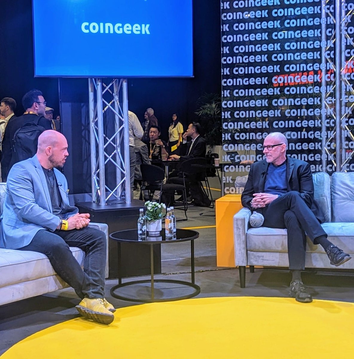 We kick off @LDN_Blockchain with @profgalloway being interviewed by @kurtwuckertjr and discussing blockchain’s role in the economy. Watch this space for more live updates and news. #LDNBlockchain24