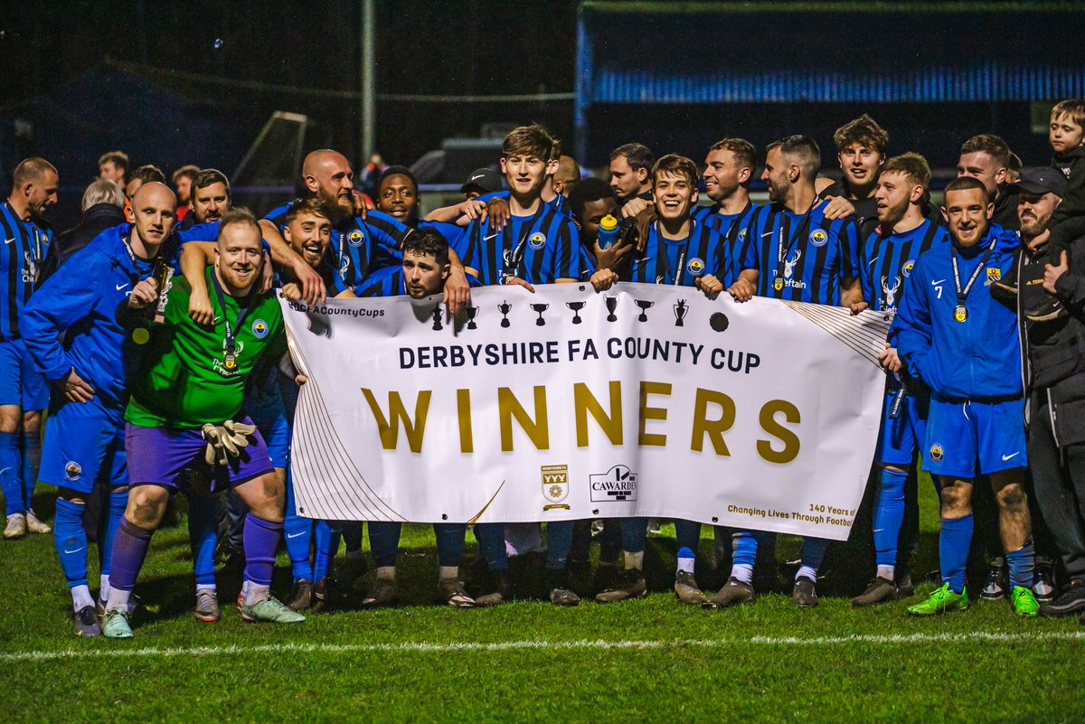 Derbyshire FA (@derbyshirefa) on Twitter photo DID YOU KNOW? π€
This season, out of all 9 Derbyshire County Cups, only <a href="/Buxton_FC/">Buxton Football Club</a> & <a href="/TinnyAthleticFC/">Tintwistle Athletic</a> successfully defended their silverware!
Northern teams donning blue know how to go back-to-back! ππ DID YOU KNOW? π€
This season, out of all 9 Derbyshire County Cups, only <a href="/Buxton_FC/">Buxton Football Club</a> & <a href="/TinnyAthleticFC/">Tintwistle Athletic</a> successfully defended their silverware!
Northern teams donning blue know how to go back-to-back! ππ