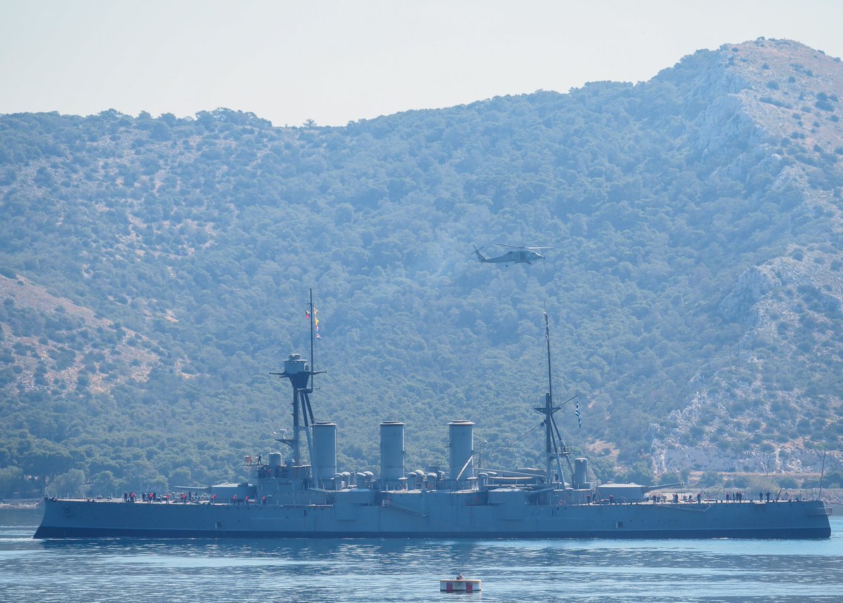 NavyGR's tweet photo. #photooftheday #averof #hellenicnavy #hellenic #navy https://t.co/RqK3VQ7tOj