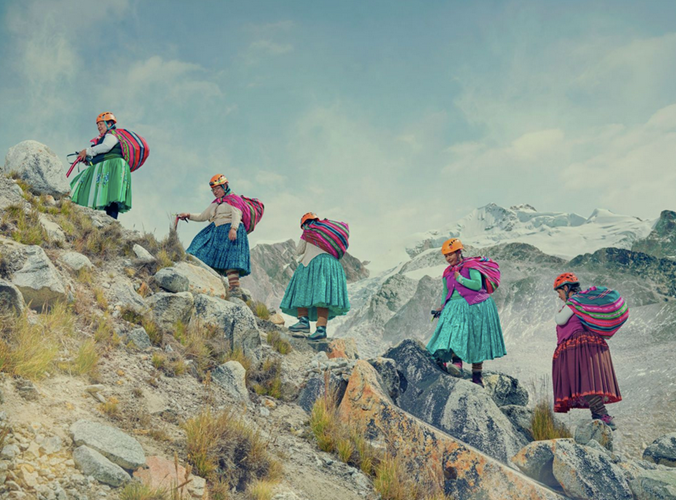 Help please! In 2 weeks time I go to Bolivia to meet the amazing Cholita Climbers - Aymara Indigenous women who climb the highest Andes mountains in skirts. I'll interview them to get their amazing story - but I need to pay them! 🧵 1/2 justgiving.com/crowdfunding/a…