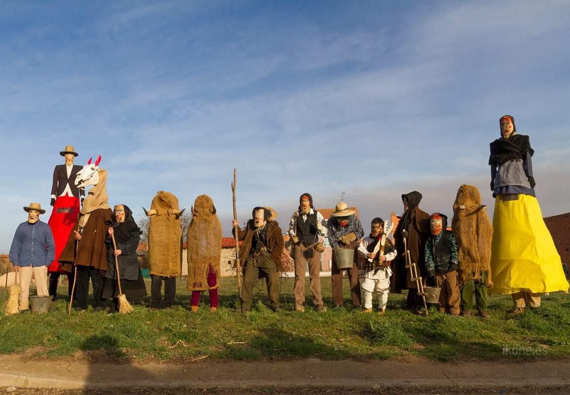 FederacionLeon's tweet photo. Antruejo,  ALCOBA DE LA RIBERA. Un Antruejo muy completo con muchos personajes. https://t.co/P3rCiG8vjd
