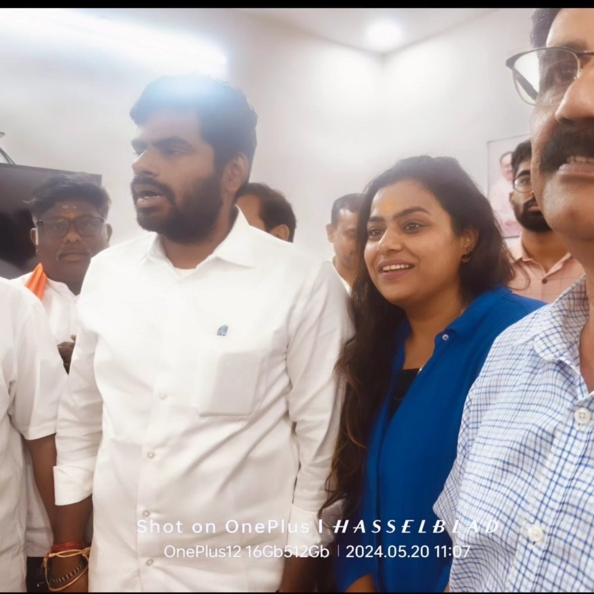 who is known for identifying and liking favorite people of every youth, and having breakfast together was really nice. @annamalai_kuppusamy ji is truly a very good person.🙌🙏
#abkibaar400paar