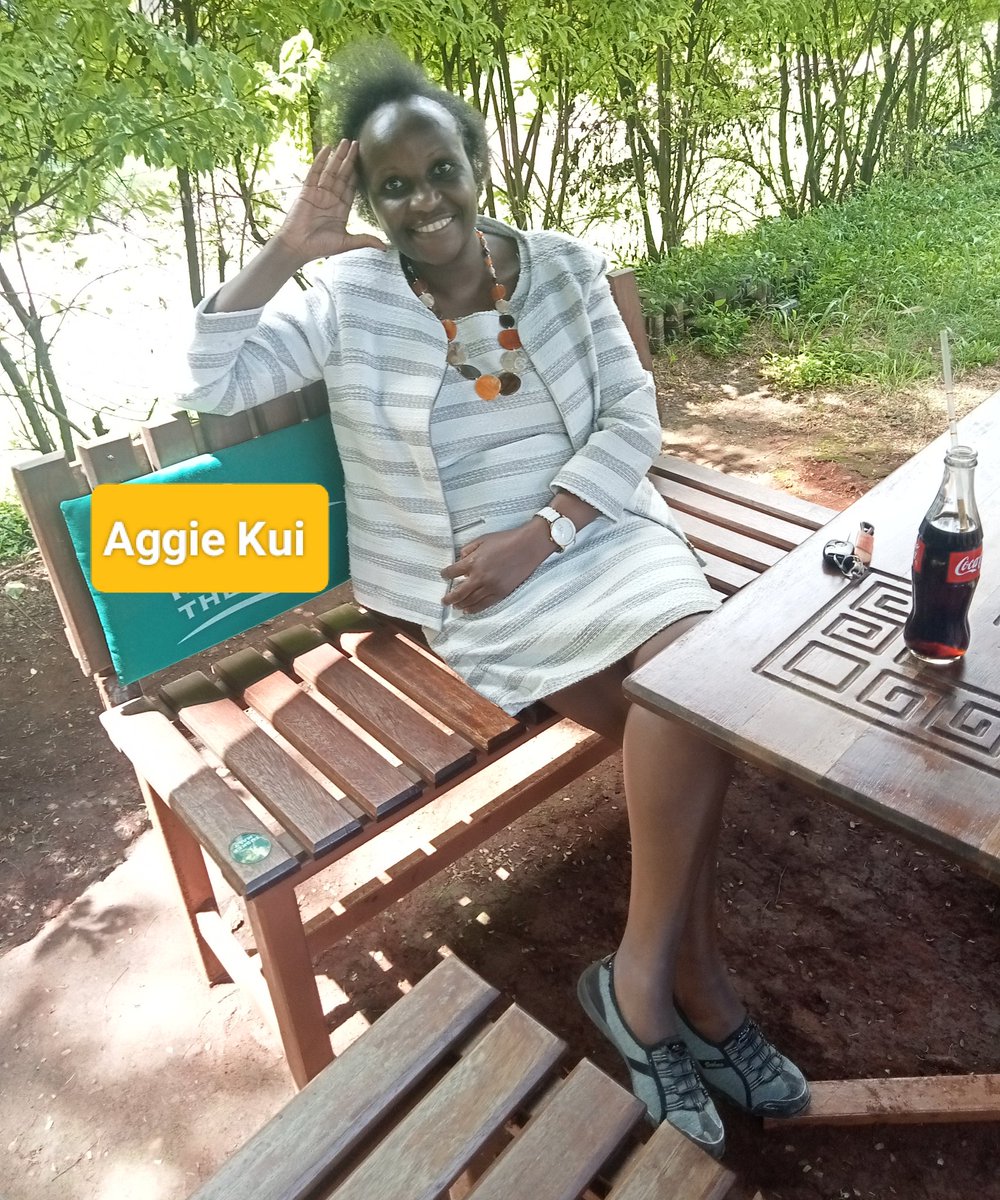 At... 7 Degrees Grill and Restaurant 

.... LUNCH TIME Manenoz....

On... SKECHERS SHOES.......

... AWESOME AWESOME 👍😎

PLANES FLYING manenoz

..... ASANTE SANA......

At.... Dagoretti, Nairobi Area, Kenya