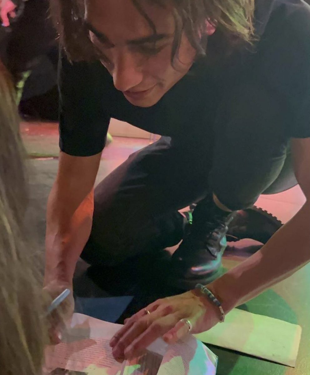 essa foto aqui..... 🥵