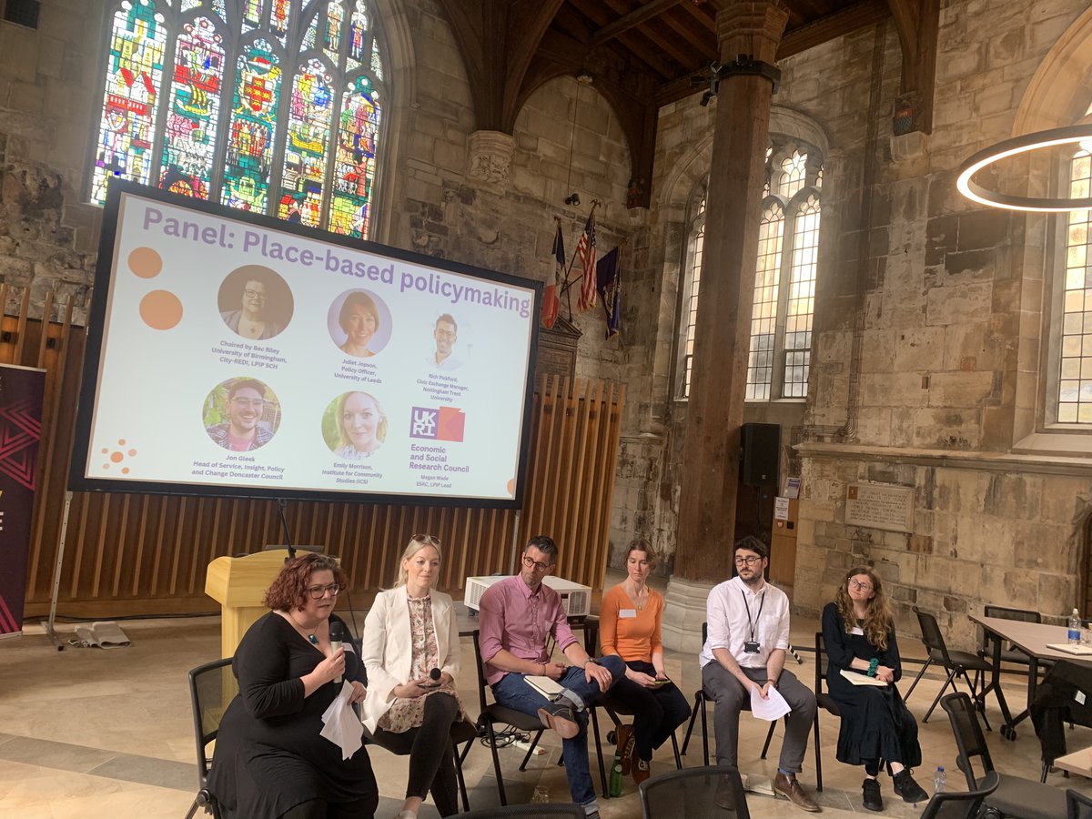 “Never underestimate community power, it is integral to making policies and placed based interventions work” @MorrisonBella16 on the Place-Based Policymaking Panel with @JulietJopson, @pickfordrich, @Jon_Gleek and Megan Wade @ESRC Chaired by @RileyResearch #UPEN2 @UoYPolicy