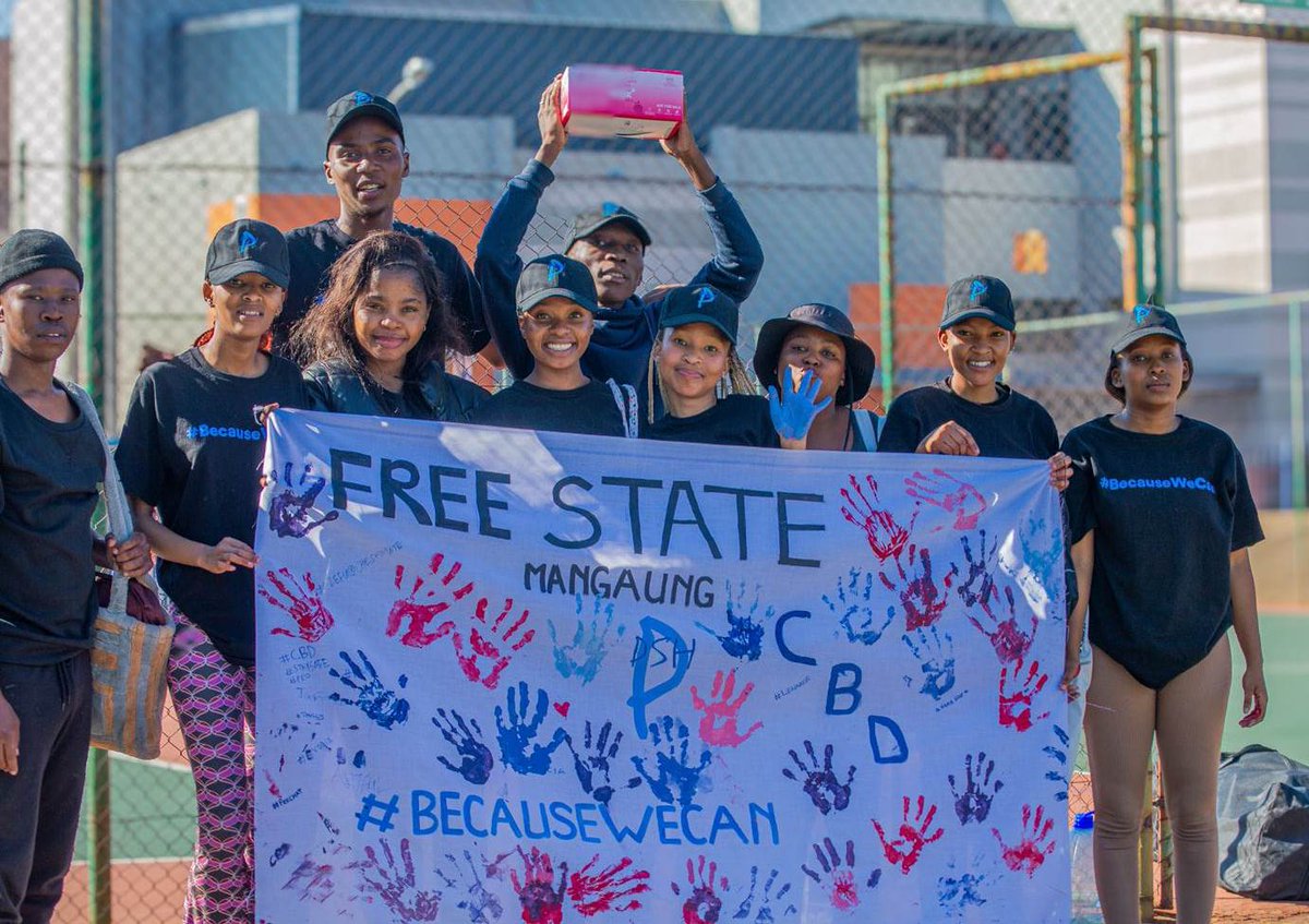 PSH_SRHR's tweet image. Our Bloemfontein HPs hosted an outreach themed &quot;Sports and Fun&quot; at CUT, Bloemfontein Campus with a netball match, painting festival, condom demonstrations &amp;amp; distribution and engaged their peers on HIV education. #BecauseWeCan #SEF #workforcommongood #empoweringlives