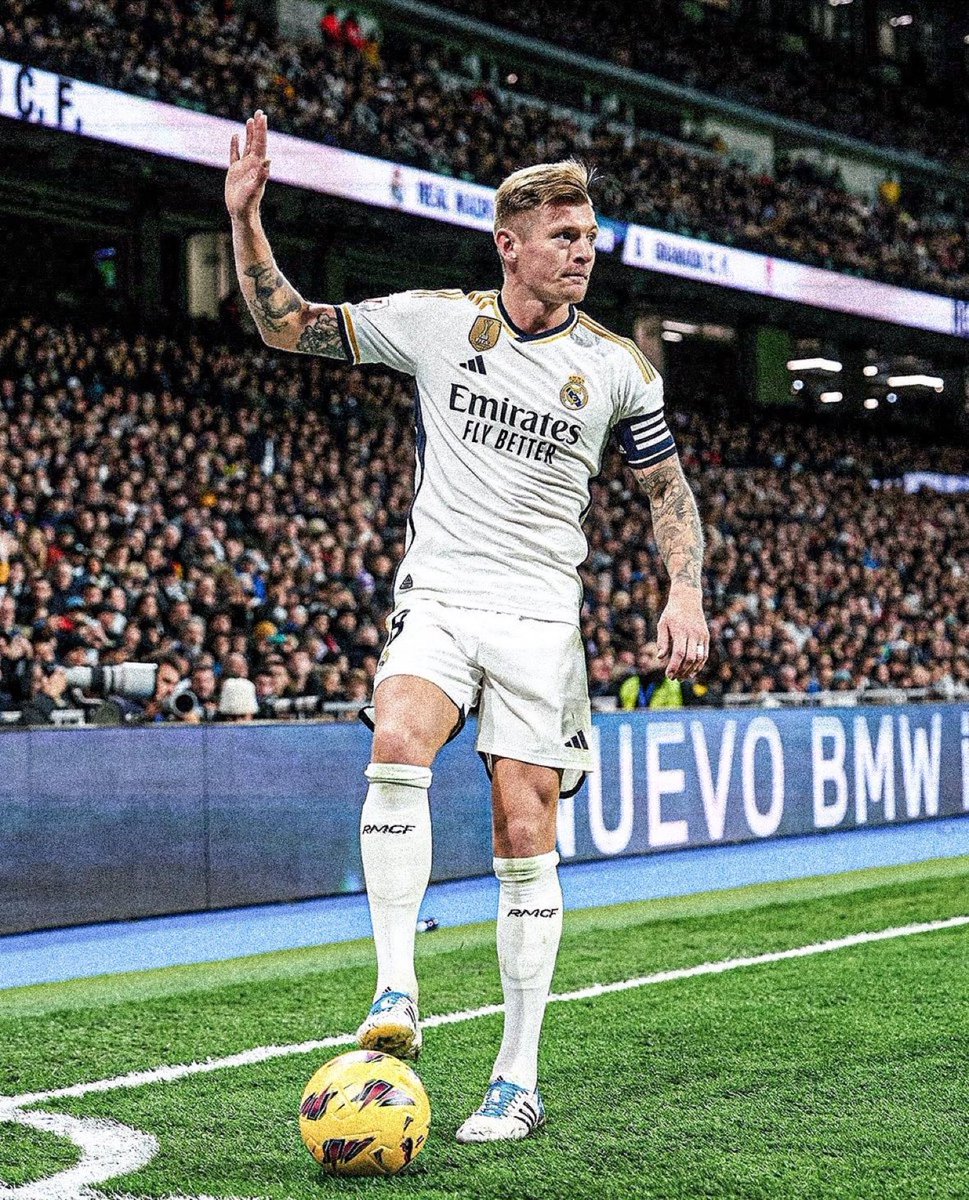 theMadridZone's tweet photo. 🚨🚨 BREAKING: Toni Kroos is LEAVING Real Madrid. @MarioCortegana https://t.co/VL33TDsTY1