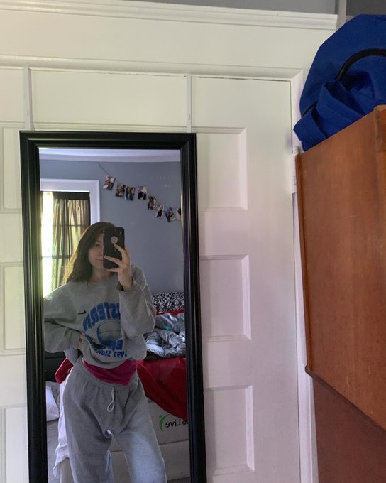 Good morning 🥰❤️ https://t.co/tzuhdrMMnc