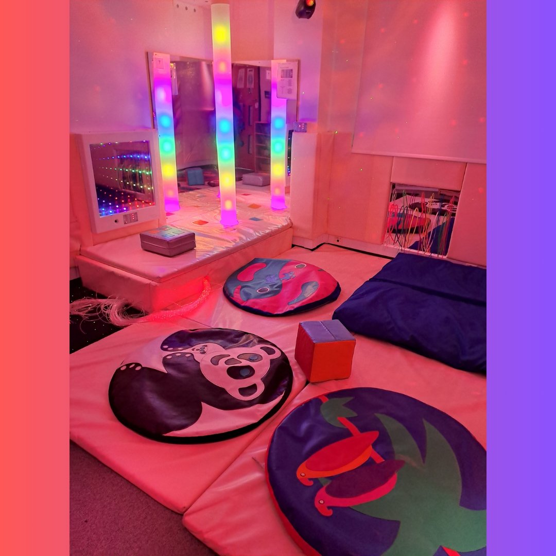 Our Sensory Room at West Derby is available to book Monday-Friday and can accommodate up to 4 people including children.

Why not book today and enjoy this this lovely Sensory space. 

#chlidrenscentre #familyhubs #westderby