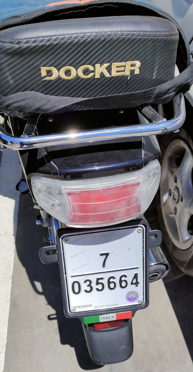 robbypedrica's tweet image. #docker #containerisation has come a long way in recent years, now with added grab handle and automatic identification.