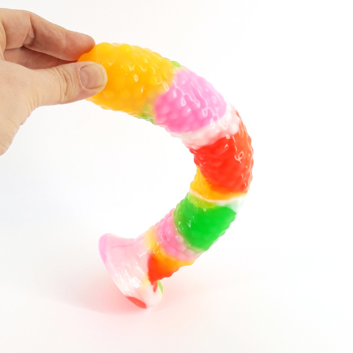 _SelfDelve_'s tweet photo. So unterschiedlich wirken Farbkombinationen! #Zuckerperlenstange: in knalliger, großzügiger Buntheit oder edel mit lila-Perlglanz oder feingliedrig vielfarbig. Wir lieben eure kreativen Ideen!
Tobt euch aus: https://t.co/EHbEVrgaAc

#unikat #geburtstag #selfdelve 9 Sek. https://t.co/bPWVT2sRO1