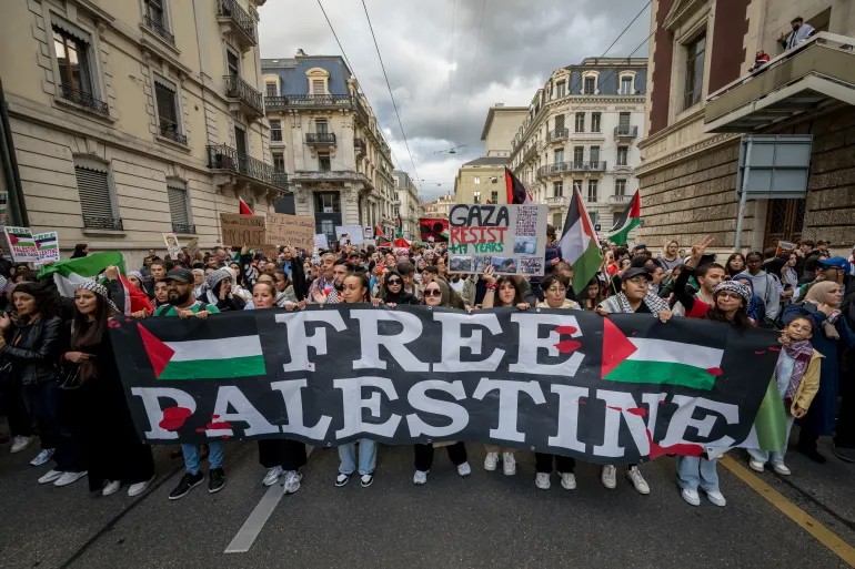Libertad para el pueblo palestino, exigimos el fin del genocidio en Gaza. #FreePalestine #DeZuraTeam