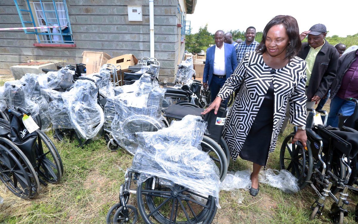 mamashabik's tweet photo. 1/2My heart is full of joy following a successful program whereby the Edith Nyenze Foundation in partnership with Hope Mobility have been able to distribute walking equipments worth over 9 million shillings to 361 beneficiaries across Kitui West Constituency https://t.co/FZ5nDSPZM1