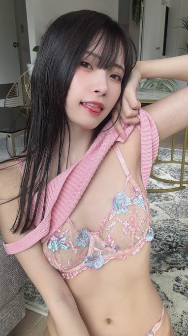 コスプレイヤー紅羽りおのTwitter画像13