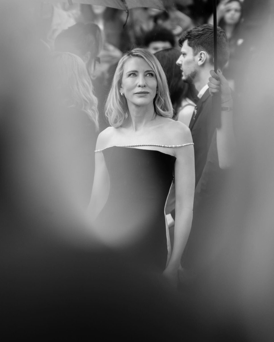 bbblanchett's tweet photo. always the most beautiful woman in the room 🤍

📷 luca carlino https://t.co/PlEaC08kS0