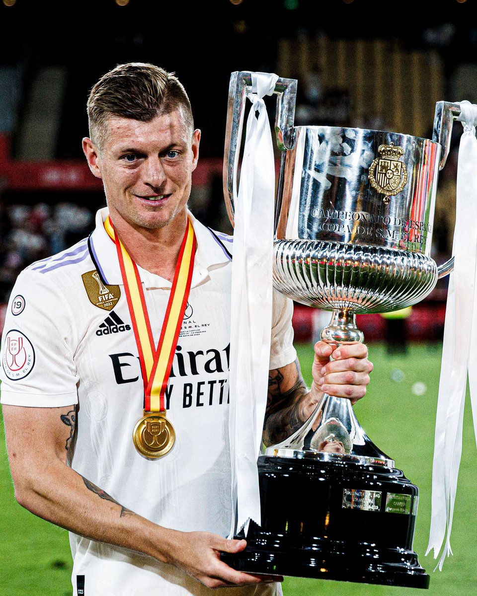 🏆 World Cup
🏆 Champions League (5)
🏆 Club World Cup (6)
🏆 Bundesliga (3)
🏆 La Liga (4)
🏆 UEFA Super Cup (5)
🏆 German Cup (3)
🏆 Copa del Rey (1)
🏆 Spanish Super Cup (4)
🏆 German Super Cup (1)

Toni Kroos has one of the all-time trophy cabinets 👏