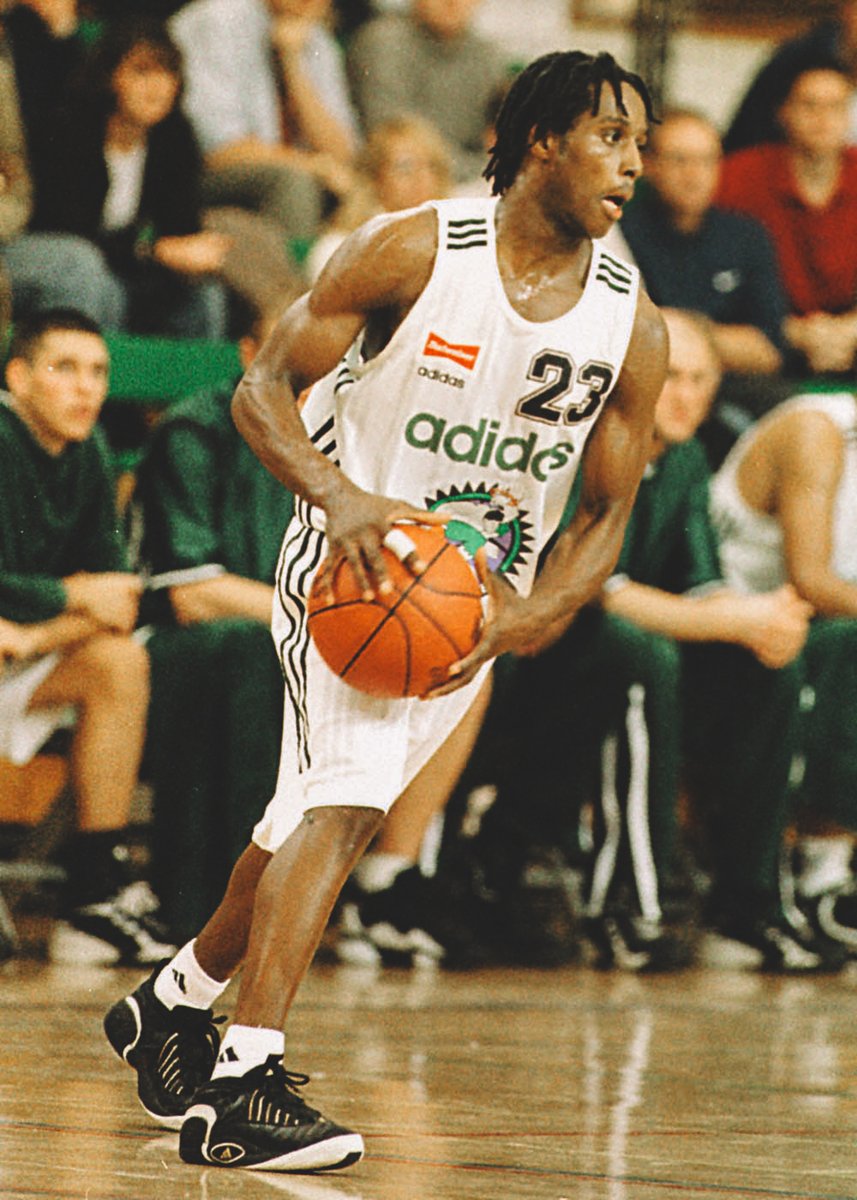 McrGiants's tweet photo. ⏳ Giants throwback! 1997-98 season... who can you name?

👇👇👇 https://t.co/kHYib2bcXe