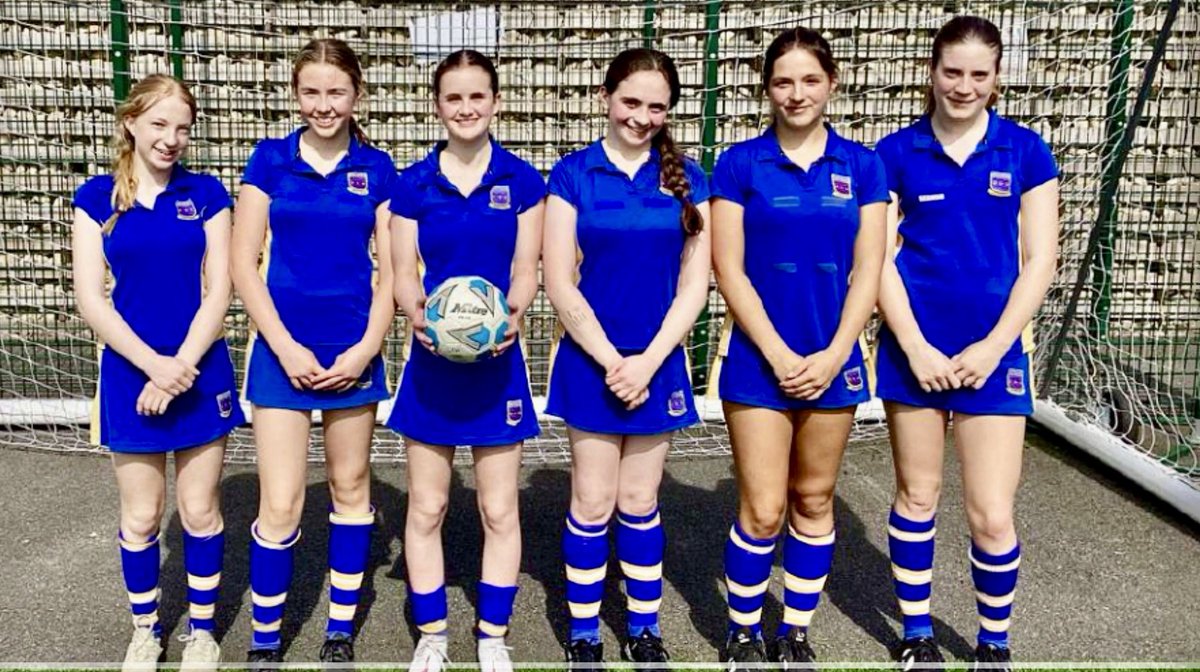 StNicksSports's tweet photo. A week of girl’s football tournaments last week for our  u12, u13 and U15 teams. Thanks to @pe_swchs for hosting. Some great football on display. #StNicksFootball #StNicksUpper #StNicksMiddle #StNicksSch #StNicksSports https://t.co/s5QsuFIeZu