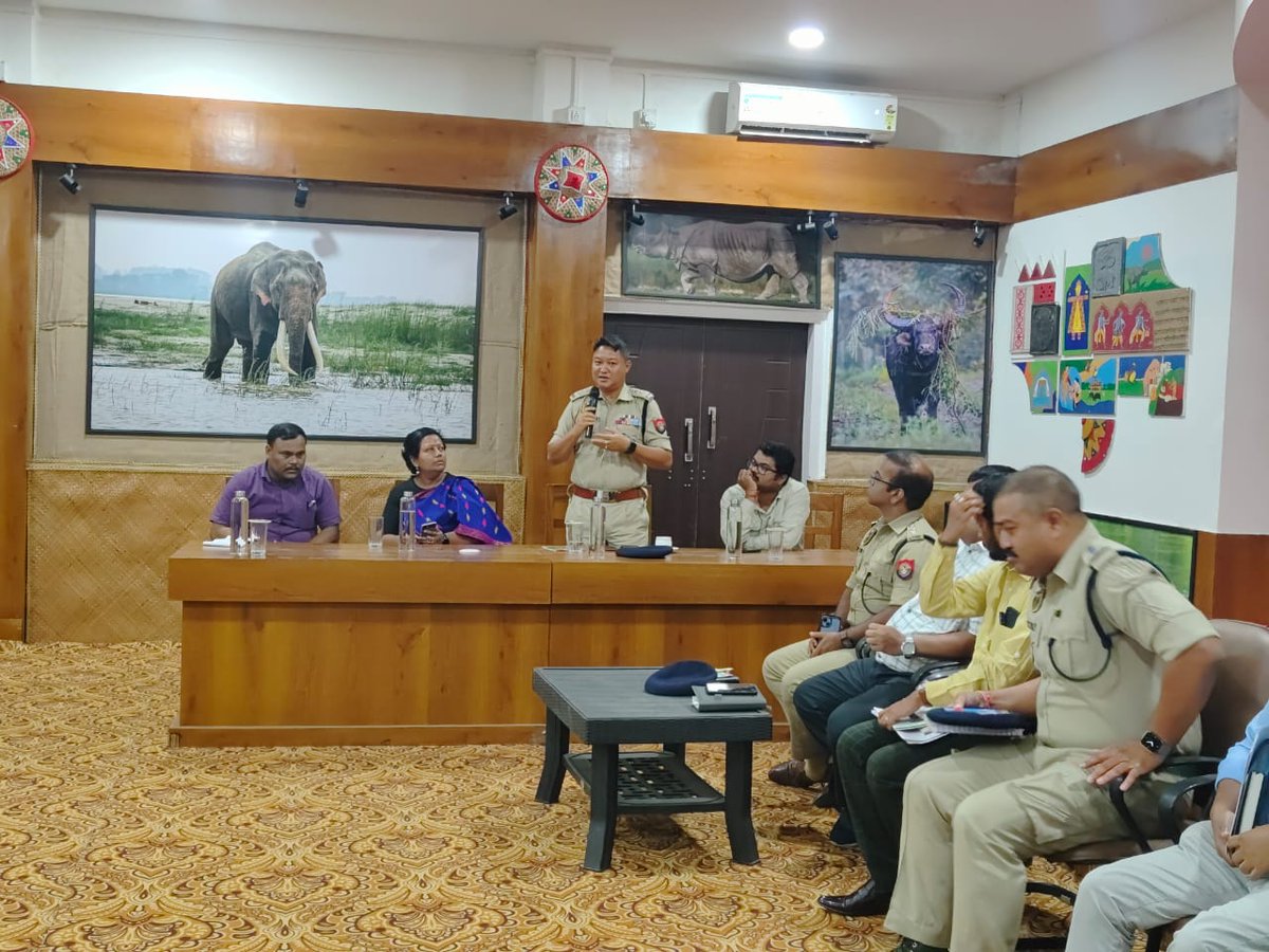 Kaziranga National Park & Tiger Reserve tweet media