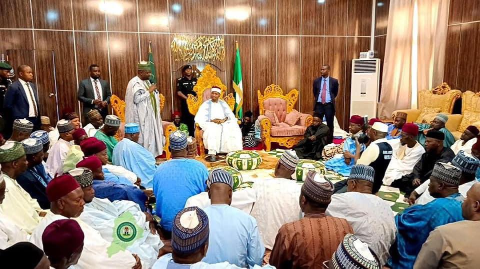 bamalgmedia's tweet photo. Borno State Governor  Prof. Babagana Zulum, represented by his Deputy Hon. Umar Usman Kadafur, has launched a three-month training workshop for 781 teachers from 19 Local Government Education Authorities in Bama yesterday. https://t.co/0uFMWqxSH5
