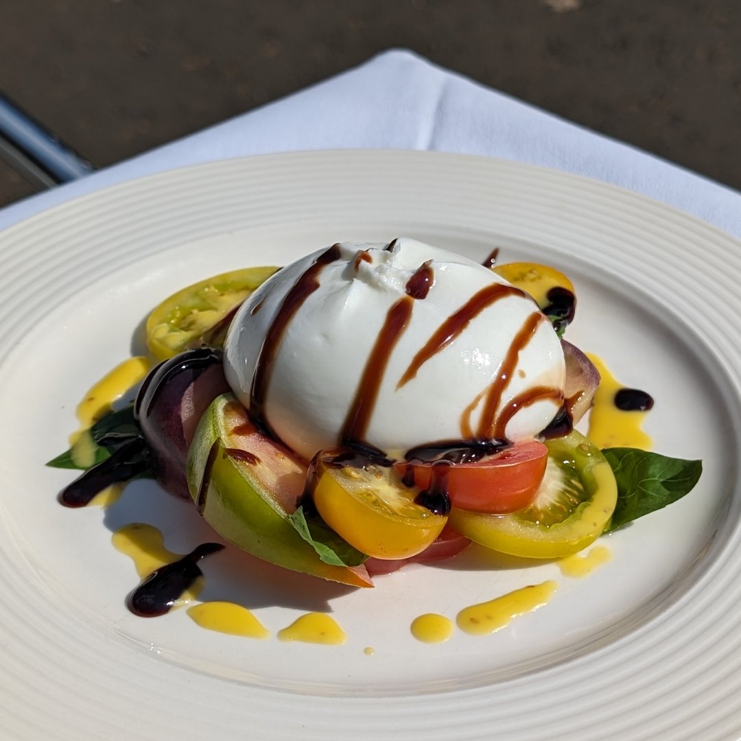 museumbw's tweet photo. Join us for our new set lunch menu at the Bistro @ The Castle &amp; soak up the sunshine in our Castle Courtyard!

Whether you're a local or visiting, our bistro is the perfect spot for a delightful meal.

To book, call 01738 638152, Option 2

#Lunch #Food #CastleDining #Bistro https://t.co/hqQJp0nyEP