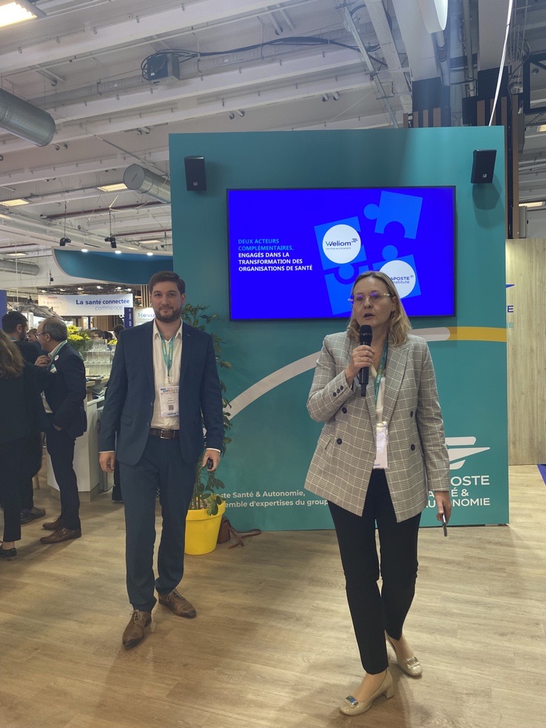 Doca_Institute's tweet photo. 🔴 En direct de #Santexpo
@Cvaujour et Christine Heulin présentent les expertises de @Doca_Institute et @weliom_conseil et expliquent comment ces deux filiales de @Docapost  répondent aux enjeux de la transformation des organisations de santé en France.
#FormationProfesionelle https://t.co/kvUuBVWm3W
