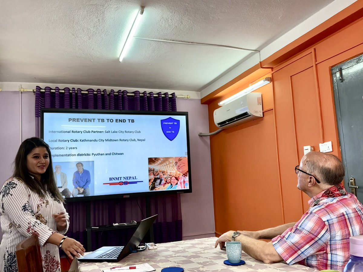 Ms.@KritikaDixit, Research Manager presents BNMT’s pilot project on 3HP and the importance of scaling up the work to achieve the #ENDTB goals for Nepal. The presentation was followed by active discussion on the need for intensified #TB prevention in #Nepal.