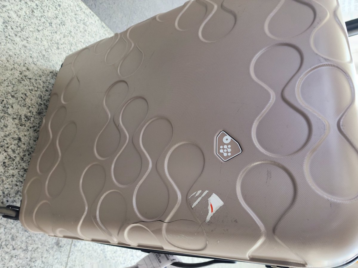 arnab8_7's tweet photo. Pathetic service @IndiGo6E, this is the third time, my bag is broken because of bad handling. Who is going to compensate for this? https://t.co/uqgMf7h6ax