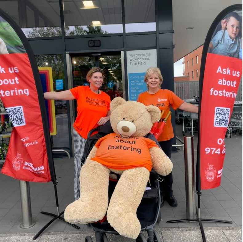 Our fabulous fostering recruitment officers, Natasha and Jackie, had a great morning chatting with the public about fostering in Wokingham last Thursday! 😁Do you have a question about becoming a foster carer? We have the answers. Contact us here ➡️ bit.ly/44IgvXx #FCF24