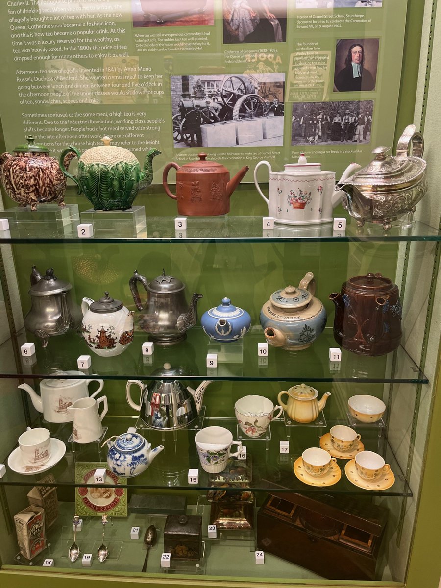 Northlincmuseum's tweet photo. Any excuse to share our beautiful teapot collection again.

Today is #internationalteaday☕

#Tea #TeaDay #Teapot #Collection #Museum #teatime #teapot #teapots #teapotlover #teapotlovers #teapottuesday #teapotsofinstagram https://t.co/0B0dVHIB3j
