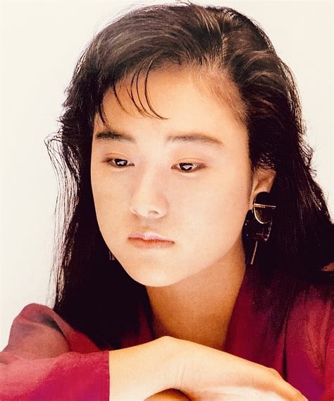 5月21日は原田貴和子さんの誕生日

長崎県出身、原田知世さんの実姉

1986年スペイン・イタリア・日本合作による『アフガニスタン地獄の日々』にてスクリーンデビュー（日本未公開）

国内では大林宣彦監督の角川映画『彼のオートバイ、彼女の島』でデビュー