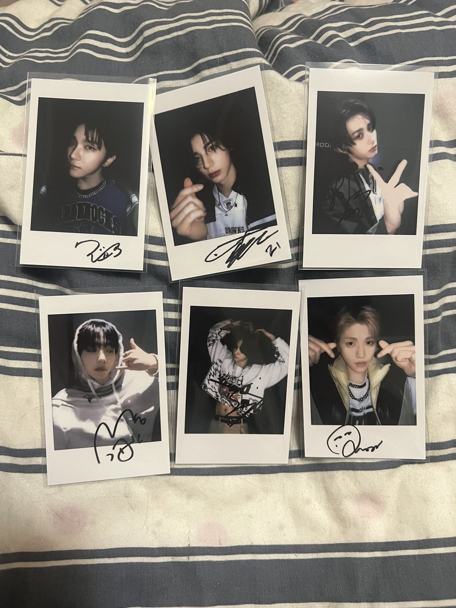 sellyangdo0808's tweet photo. 보이넥스트도어 이즈이 오프라인특전 포카 양도합이다 

BoyNextdoor YIZHIYU Beijing offline Sell

폴라 6장 배송비 포함 20.0

개근 포카 배송비 포함 25.0

boynextdoor 성호 리우 명재현 태산 이한 운학 포카 영통 이즈위 #보이넥스트도어 성호 boynextdoor #이한 #성호 https://t.co/AUwlEkLrn7