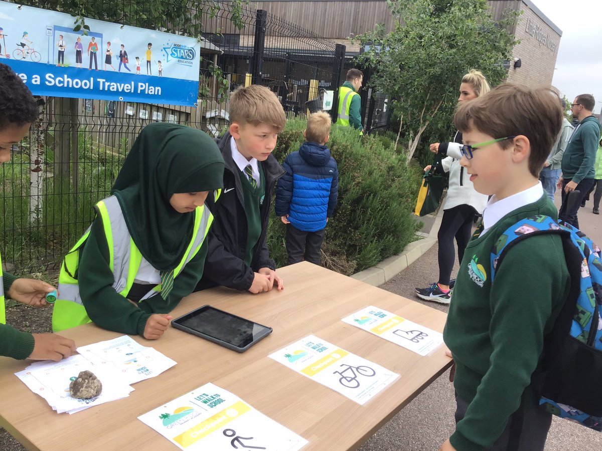 The first few days of #WalkToSchoolWeek have been fantastic!

It's been wonderful to see so many children taking with the check point challenge.

I look forward to seeing even more participants in the coming days!

#walkthismay @livingstreets @EcoSchools