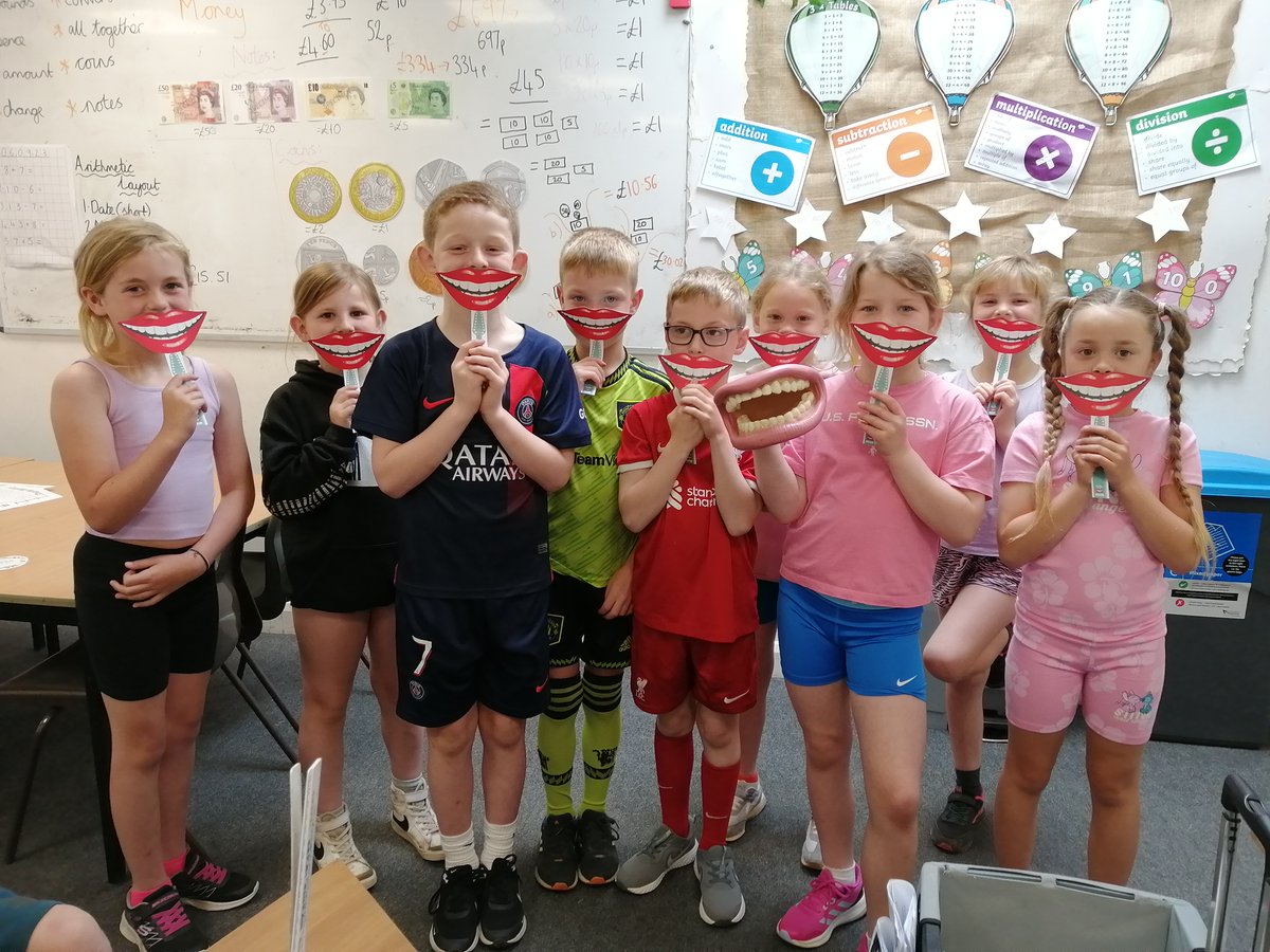 It's @dentalhealthorg 's #NationalSmileMonth! This week, Sarah has been at @TattenhallPark to talk all things dental hygiene with the year 3 pupils all thanks to our @WestminsterFdn funding!🌟 How great is this picture?! #oralhealth #smile #schoolworkshops