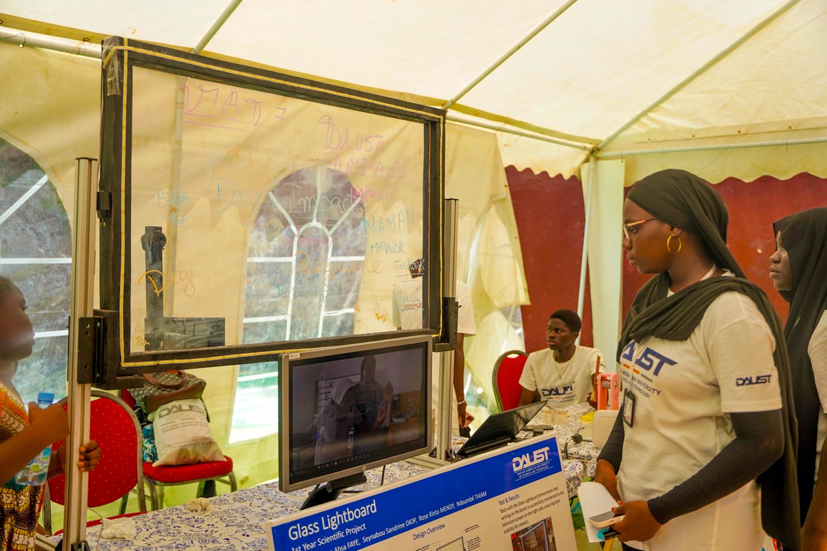 daustofficial's tweet photo. Revivez l'événement DAUST Impact avec une explosion d'innovation et d'inspiration, où chaque projet captivant révèle l'ingéniosité des étudiants dans la résolution des défis actuels.
#Daust #daustimpact #Daustimpact2024 https://t.co/2AaeqPKvRa