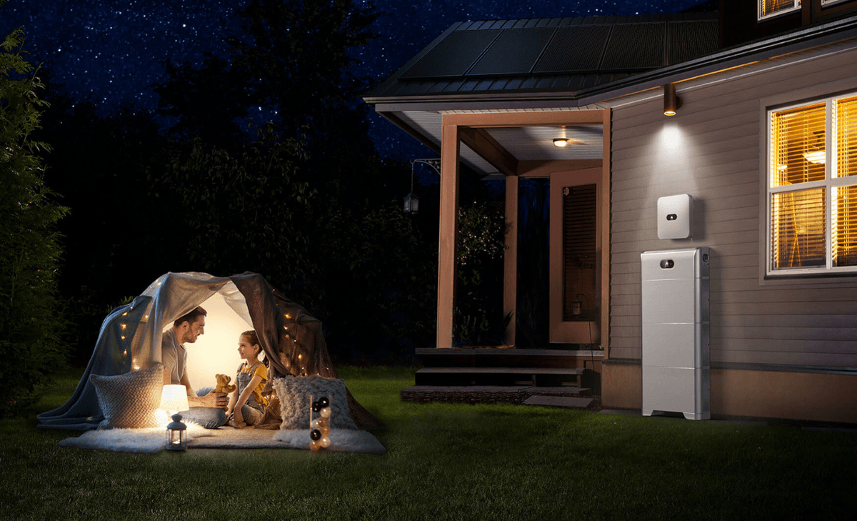 Speroenergy's tweet photo. 🔋 When everyone else goes dark, you'll still have light! 🔋
With solar power, you can enjoy a constant power supply even during blackouts.

#SolarPower
#ConstantEnergy
#NoBlackouts
#RenewableEnergyToken 
#SustainableLiving 
#EnergySavings
#EcoFriendly 
#SolarSolutions https://t.co/bpwoG6XIvH