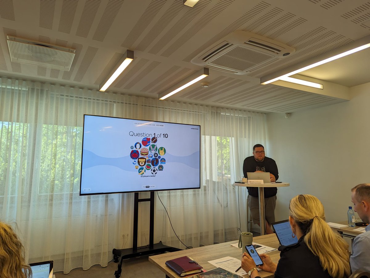 URBACT_Ecocore's tweet image. We've kicked off our 3rd Transnational meeting in Parnü. Deputy Mayor Silver Smeljanski gave us an overview of his city &amp;amp; a pop quiz!
Kadri Jushkin explained the regional development strategies in Estonia &amp;amp; sustainability plans being incorporated.
#EcoCore #GreenTransition